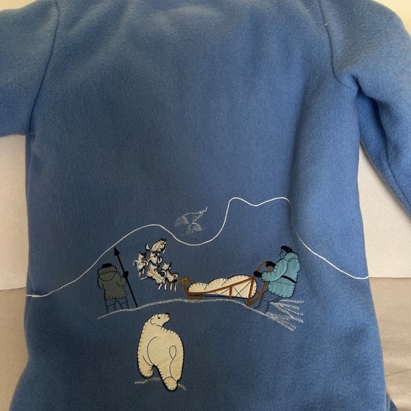 Made in Canada Women's Wool Coat with Inuit style embroidery designs. - Picture 10 of 12